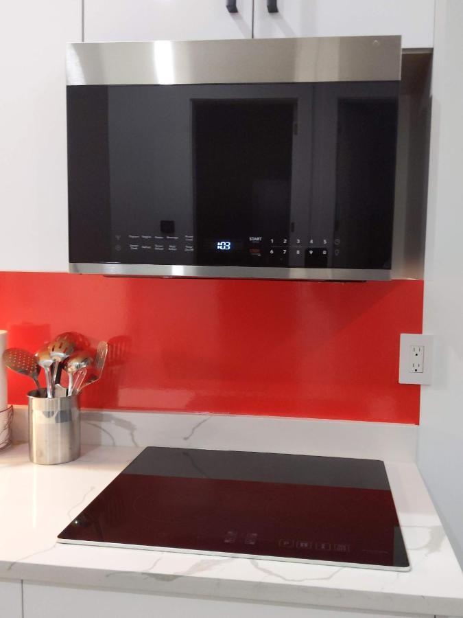 Modern & Luxurious Suites In Surrey Luaran gambar