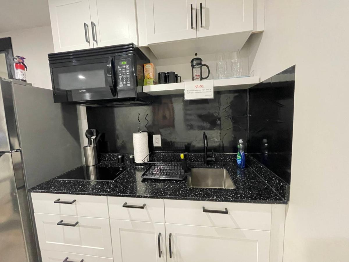Modern & Luxurious Suites In Surrey Luaran gambar