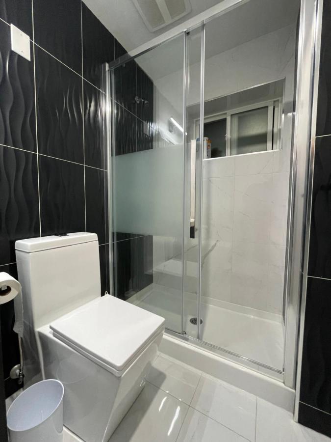 Modern & Luxurious Suites In Surrey Luaran gambar